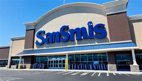 Cash rewards, early shopping hours, discount prescription eyeglasses and an extra value drug list, extra protection service plans and the Sams Club Mastercard are some benefits of a Sams Club membership. . Sams club sunday hours